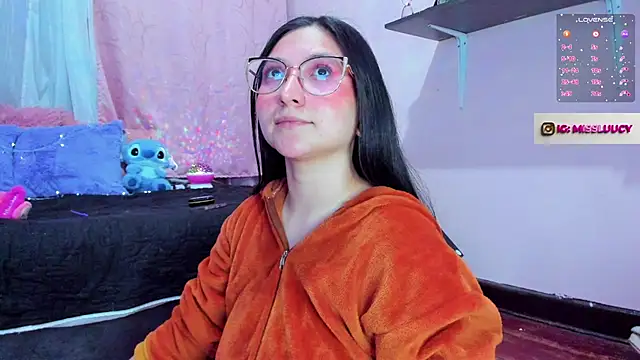 Chat XXX Live lucy_neil