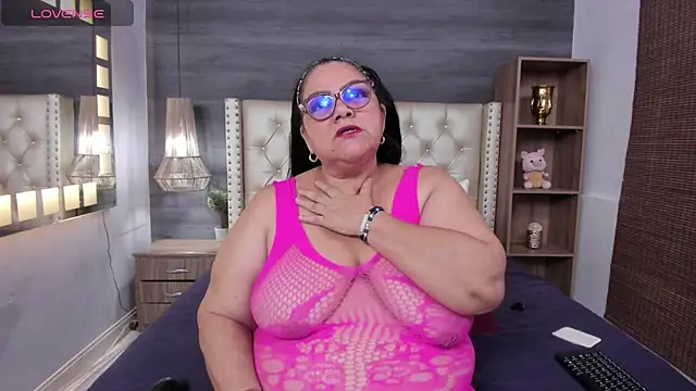 mommy_cute – Live XXX-chat