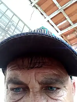 Peludo173317's Webcam Show