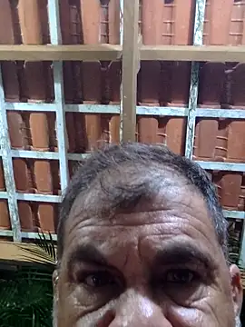 Peludo173317 在線直播表演