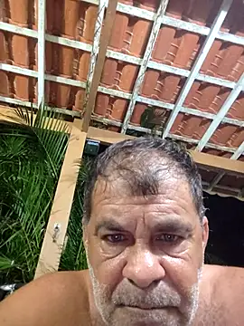 Pokazy przed kamerką – Peludo173317