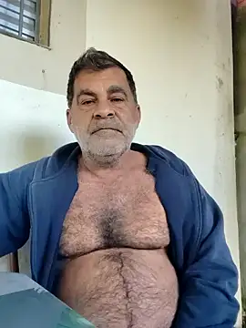 Peludo173317's Webcam Show