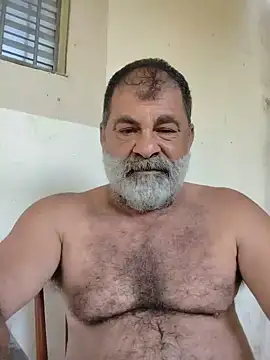 Peludo173317: διαδικτυακό σόου στην κάμερα