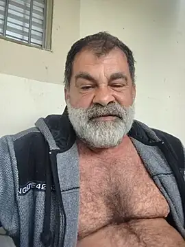 Peludo173317 Show Webcam