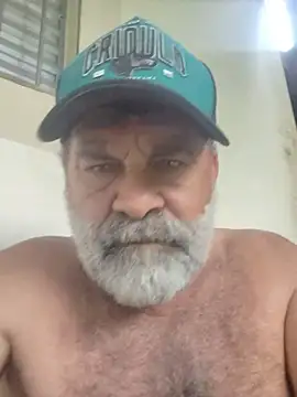 Peludo173317 – webcam-show