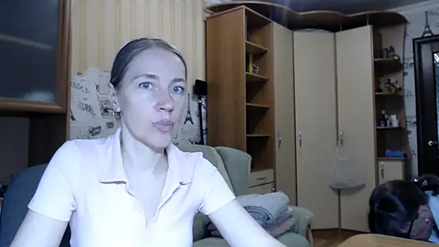 Javelinka 在線直播表演
