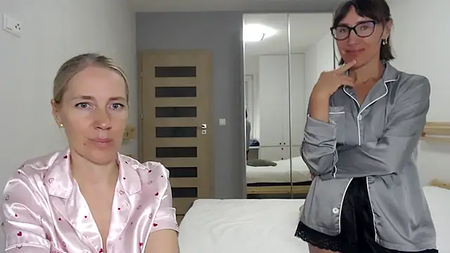 Javelinka Chat XXX in diretta