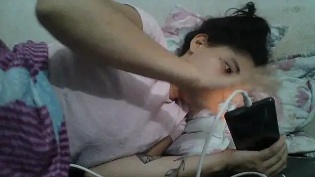 Онлайн чат XXX girl_tits