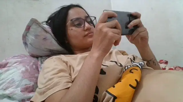 צ'אט XXX בשידור חי של girl_tits