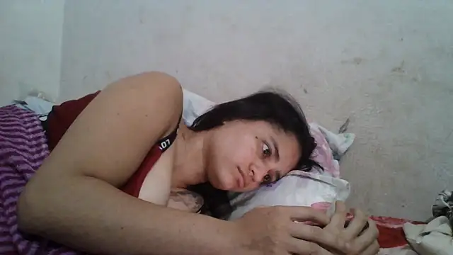 girl_tits' Live XXX Chat