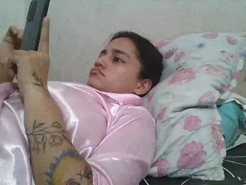 Chatroom XXX en direct de girl_tits