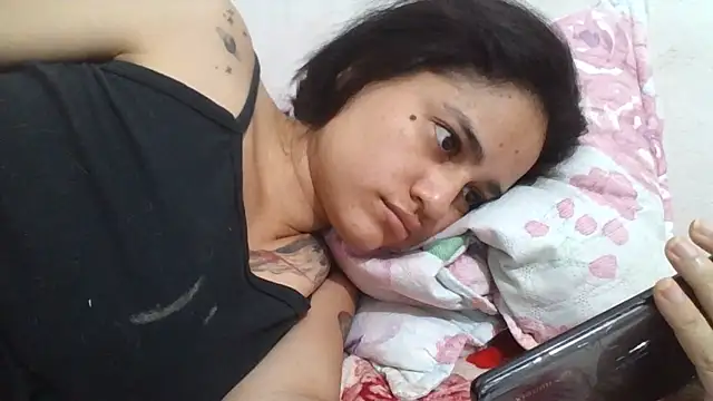 girl_tits' Live XXX Chat