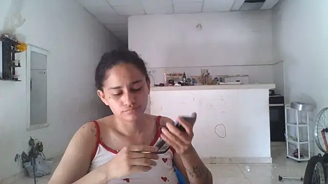 צ'אט XXX בשידור חי של girl_tits