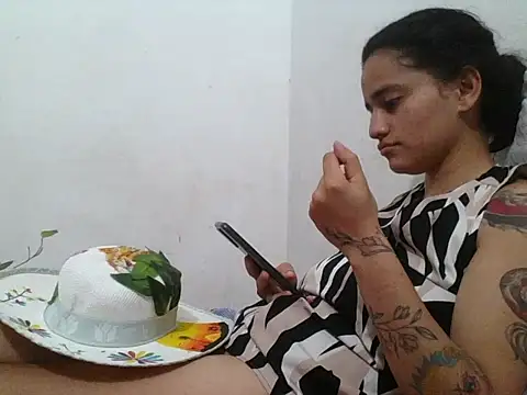 Chat XXX ao vivo de girl_tits