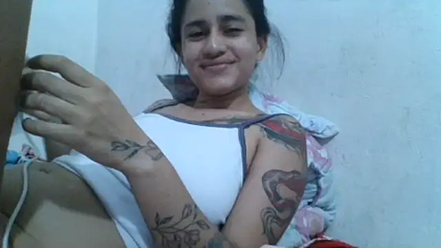 girl_tits Chat XXX in diretta