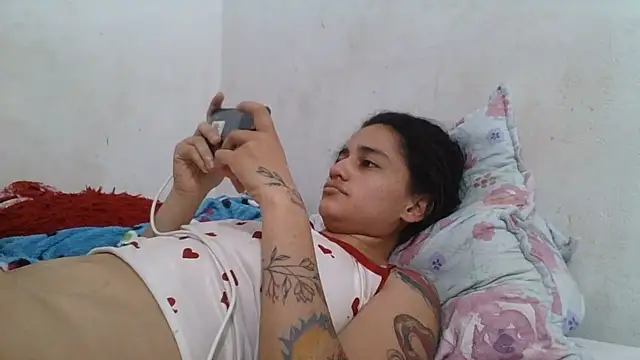 Chat +18 de girl_tits ao vivo