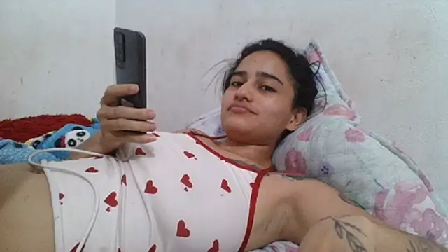 girl_tits Adlı Modelin Canlı XXX Sohbeti