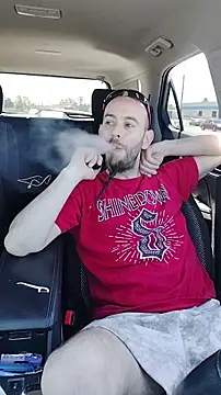 JohnnyFaster Show in webcam