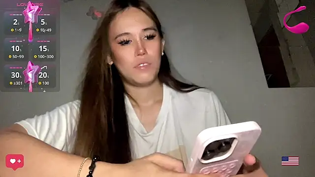 kathrynwilson1 Show in webcam