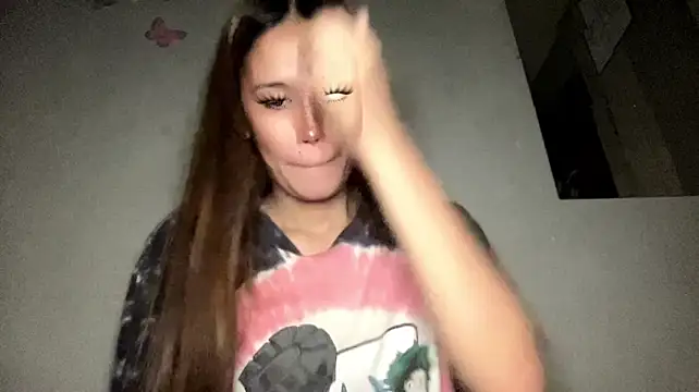 kathrynwilson1 Show in webcam