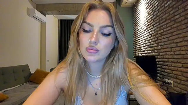 دردشة fifteenpoem الجنسية المباشرة