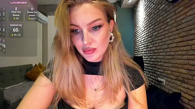 دردشة fifteenpoem الجنسية المباشرة