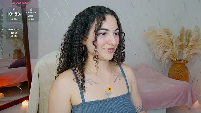 แชท XXX สดของ merida_bell18