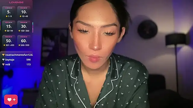 Belle_Sinclair Adlı Modelin Web Kamerası Şovu