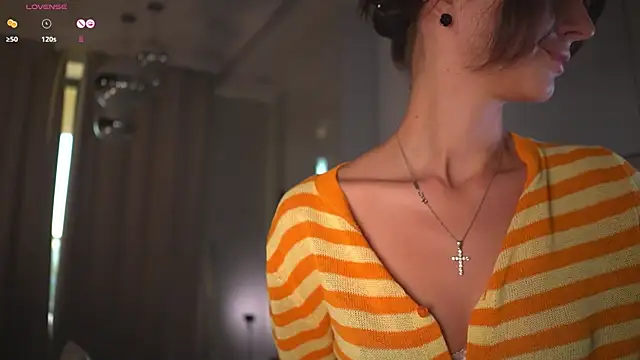 -JuicyMolly- 网络视讯表演