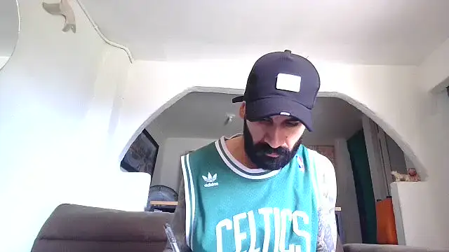 kaiser679_ Show in webcam