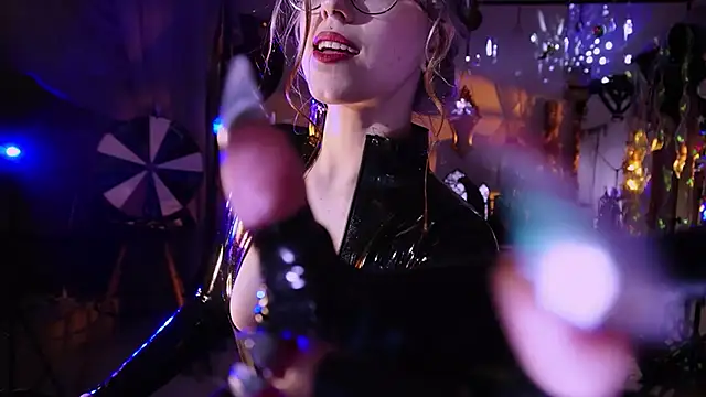 Scarlett_Wanner Show in webcam