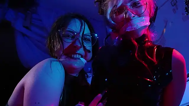 Scarlett_Wannerのウェブカメラショー