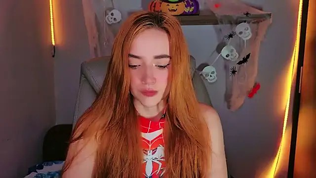 Scarlet_19's Webcam Show