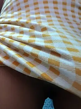 lady_kim_boner Pertunjukan Webcam