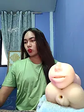 lady_kim_boner webcam show