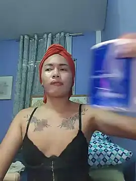 lady_kim_boner Pertunjukan Webcam