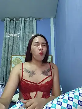 lady_kim_bonern Webbikameraesitys