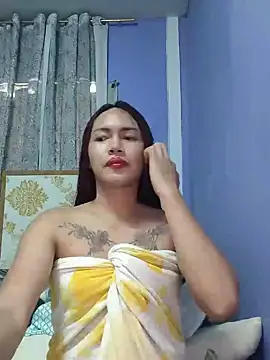 lady_kim_boner Pertunjukan Webcam