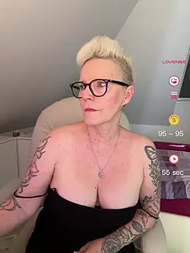 German_Milf's Webcam Show