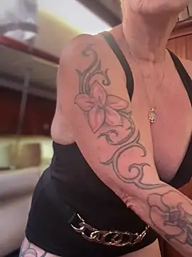 German_Milf Webcam-Show