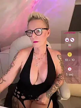 German_Milf Webcam-Show
