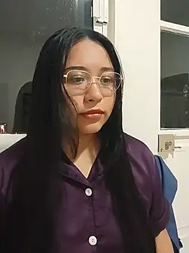 _MayaOniOni_'s Webcam Show