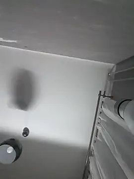 Bigass0807 élő chatszobája