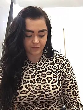 Bigass0807 – Naživo XXX chat