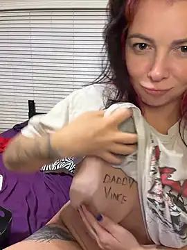MarlaFknSinger Webcam Show