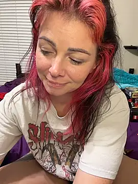 MarlaFknSinger Show in webcam