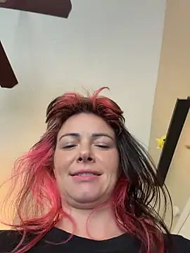 MarlaFknSinger Show in webcam
