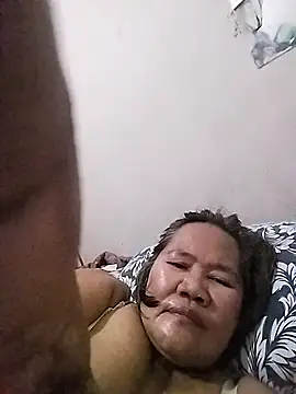 Hotsexymomcams4u Show in webcam