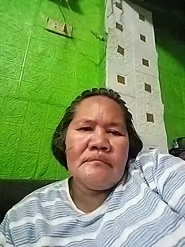 Hotsexymomcams4u Show in webcam