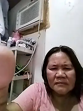 Hotsexymomcams4u 网络视讯表演